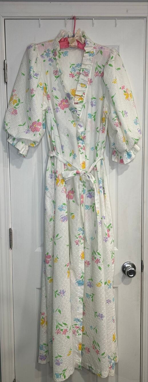 Vintage 70s Miss Elaine Floral Wrap Robe Maxi Dress Ruffle Cottagecore Large